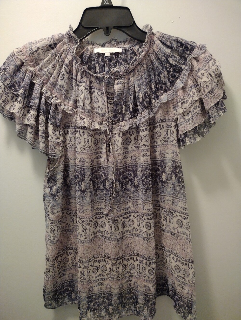 Olivaceous Top
